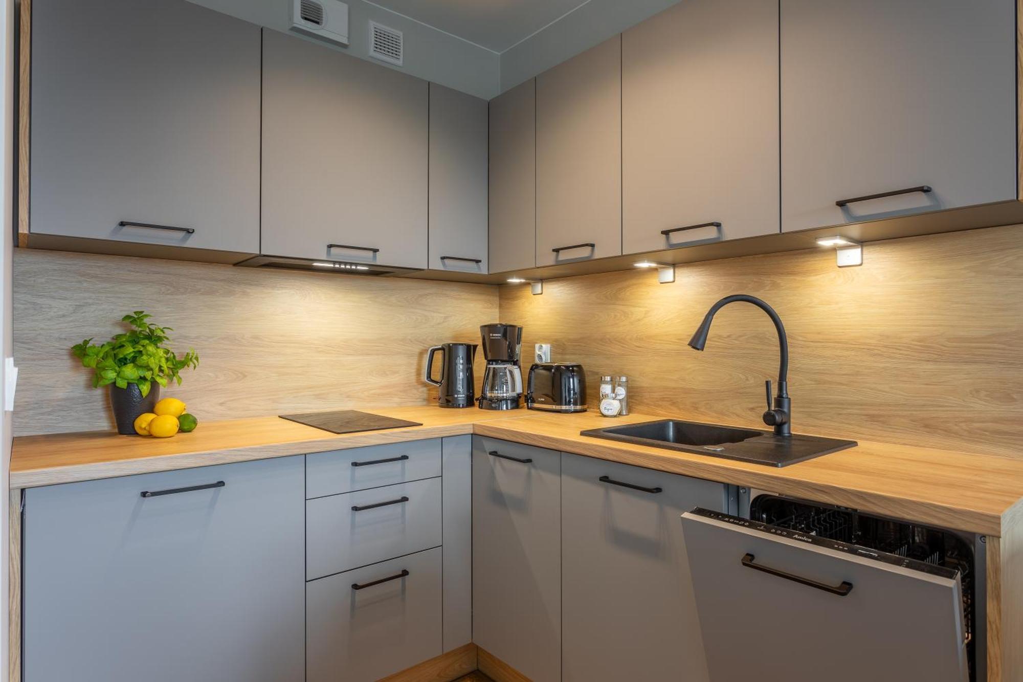 Ambria Apartments Sun Towers سفينويتشي المظهر الخارجي الصورة